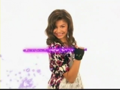 normal_Zendaya5Bwww_savevid_com5D_flv_000006167