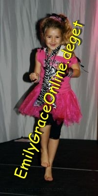 Miley80sparty_03