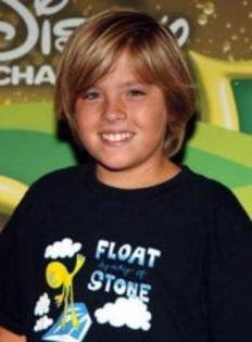 Dylan_Sprouse_1217835663