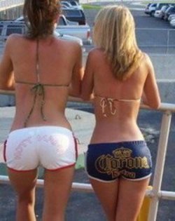 Sexy bums; ?
