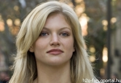 cariba-heine-as-caroline-byrne-the-killing-of-caroline-byrne-8945865-290-200