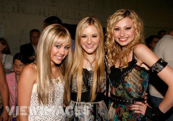 miley aly and aj