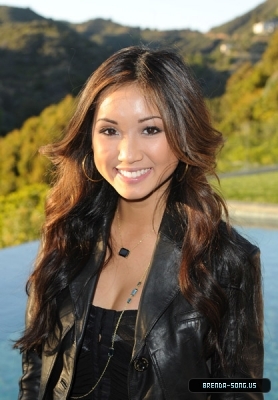 normal_brenda-song-0005