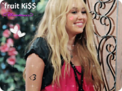 30516681_CIFGYKWDR - Hannah Montana