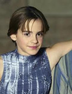 imagesCABU9S0R - Emma Watson then and now