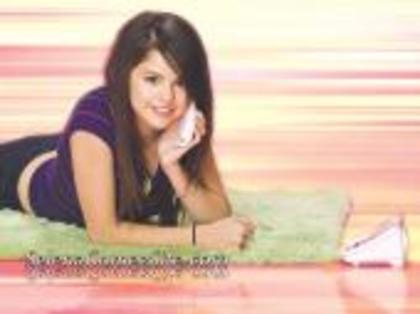 adeae3001debb376 - Selena Gomez