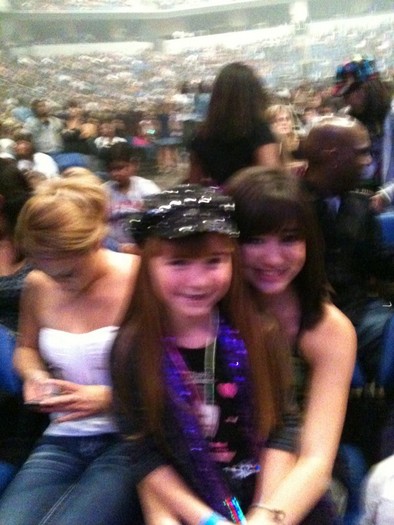 Me and my Little friend at justin biebers concert - at Justin biebers concert