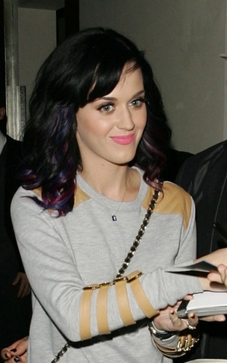 normal_01 (3) - x - Katy Perry - x