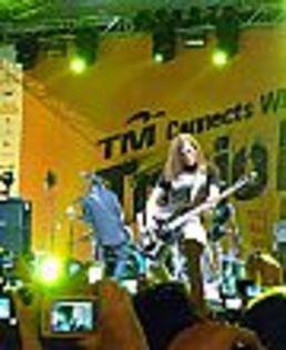 thumb_2d4a736d13fdcb78a6ee0309acadff2c - The Tokio Hotel Concert