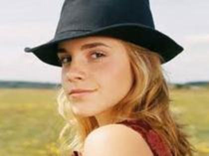 5 - Emma with hats