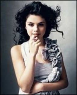 love sellz - My Idol 2 Is Selena