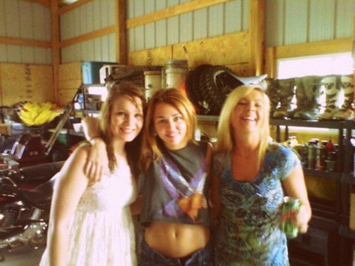 IMAG_406 - x Miley personal pics