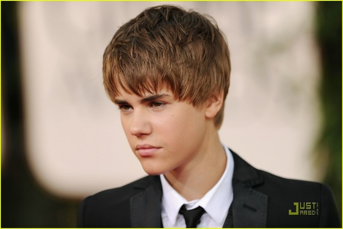 Justin Bieber 2011 Wallpaper 4