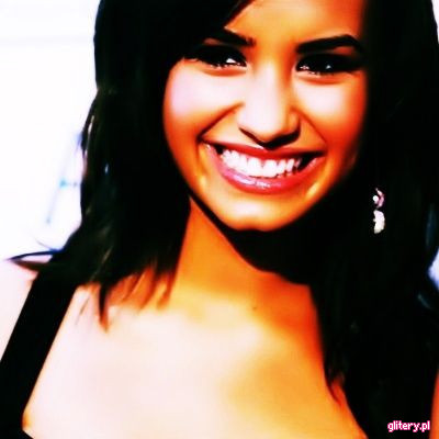 0072656913 - x Demi Lovato x