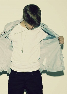 justinbieber-openshirt