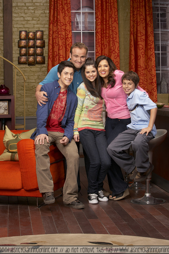 wizards-of-waverly-place - wizard of waverly place