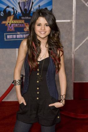 Best of Both Worlds Concert 3D Movie Premiere - January 17th 2008 (11)