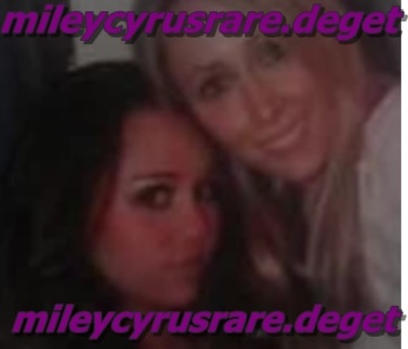 me and moma - a rare pic with miley and her mom