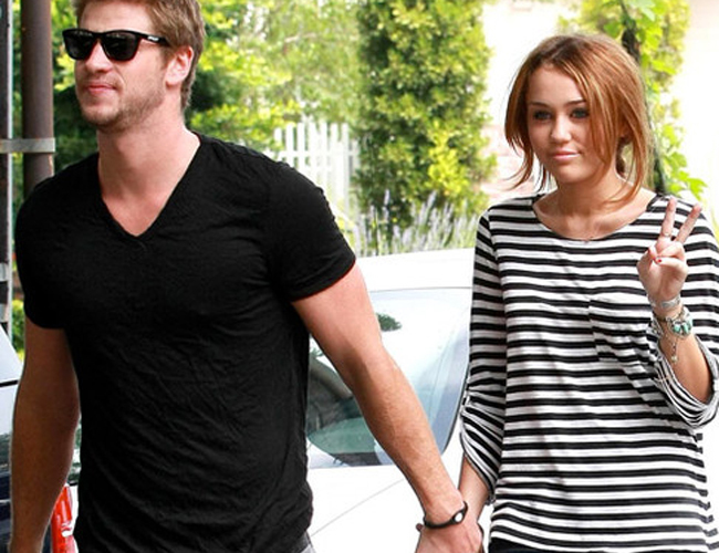 miley-cyrus-se-teme-sa-nu-l-piarda-pe-liam-hemsworth_size1