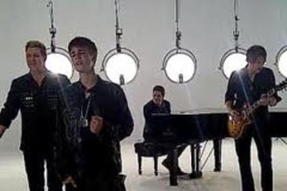 images (7) - Justin Bieber feat Rascal Flatts That Should Be Me