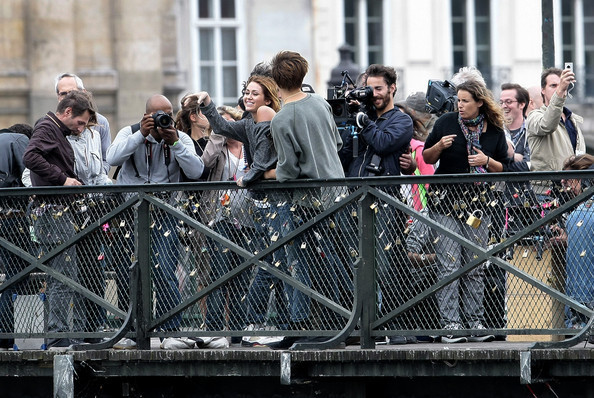 Filming LOL in Paris. xD (60)