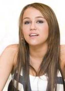 16134115_BGSQCTCTN - Sedinta foto Miley Cyrus 34