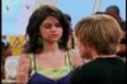 selena gomez in the suite life on deck (50)