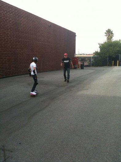 Zeke & Luther BackStage 2