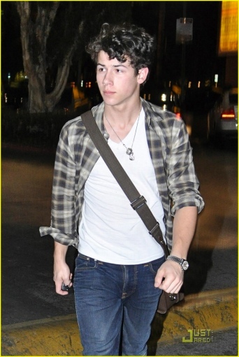 normal_nick-jonas-urban-outfitters-02 - Nick-Out at Urban Outfitters in Los Angeles