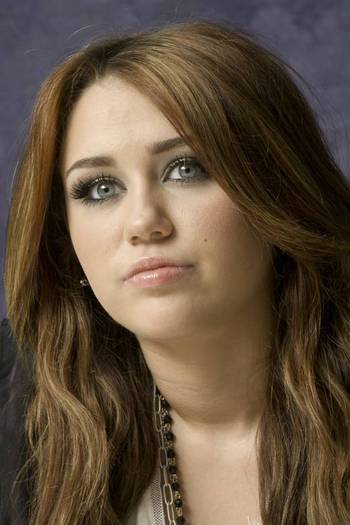 Miley-Cyrus_COM_TheLastSongMunawarHosainPortraitShoot_13March2010_076 - A part of my pics with Miley