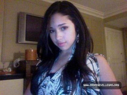 Jasmine Villegas Personal Photos (77)