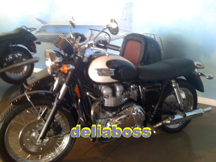 03 - 2-JOE-s Motorcycle