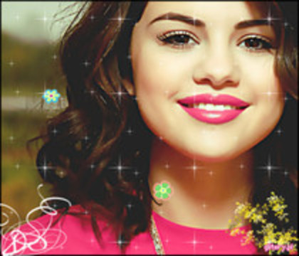 40269191_HYLWSAJBL - Selena Gomez