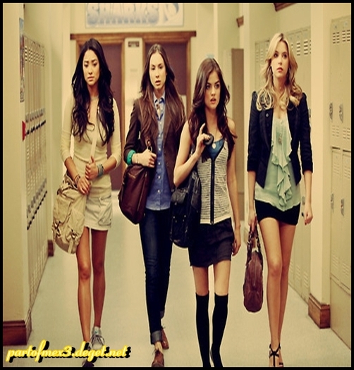 I love PLL . ! ;o33 ♥