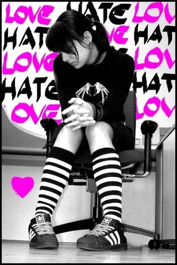 emo_love_hate-2348[1]