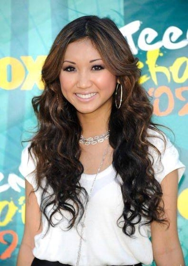 At Teen ChoiceO9  4