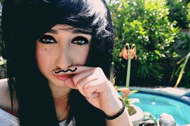 moustache .