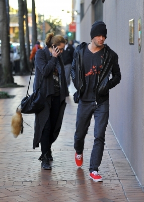 Millz - Heads Back To Hotel in HOLA with Josh Bowman xD 6