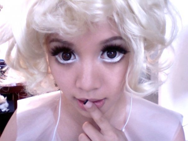 Fixed the lashes and tweaked the whole look, it looks better whew! Editing the video tonight yay! I 