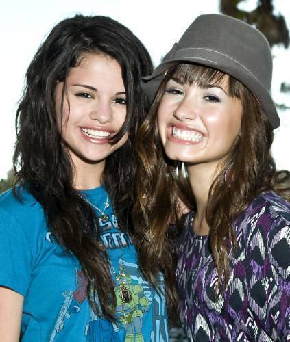 smile - Me and Selena