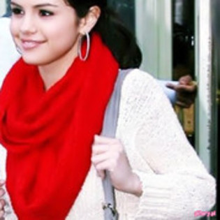 Selly Gomez is my angel (185)