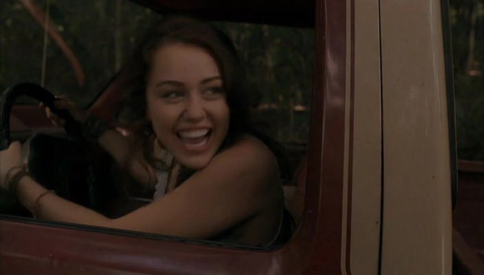 miley cyrus when I look at you screencaptures 06 (5)