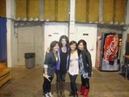 Selly Gomez is my angel (921) - Some pics with Selena