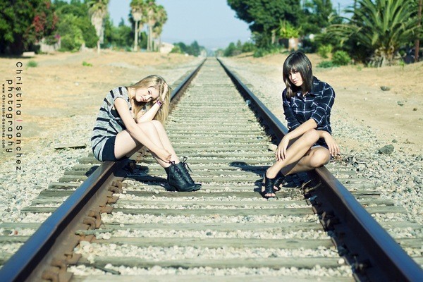 a picture of laura nirion and i that tina sanchez rook - Me and Laura on our photoshoot