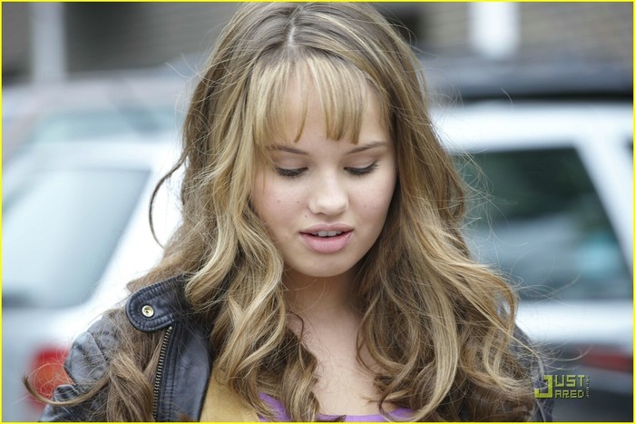 Debby-debby-ryan-8514496-1222-815