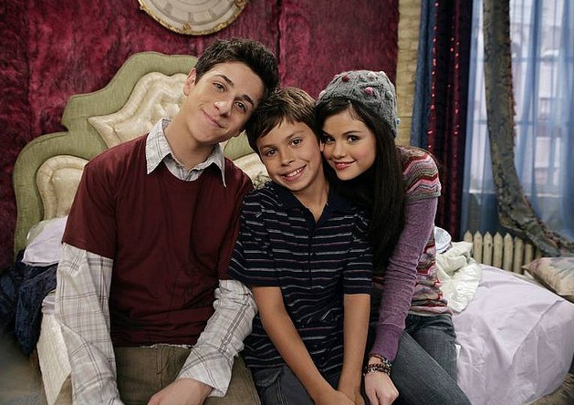 Wizards of Waverly Place_Backstage Pic 23