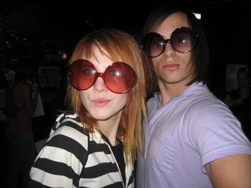 josh-farro-hayley-williams--large-msg-118344131091