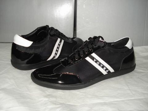 123 (98) - Prada shoes