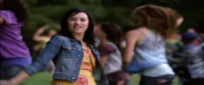 662 - 0 Camp rock 2-Brand new day Campures Scenes 0