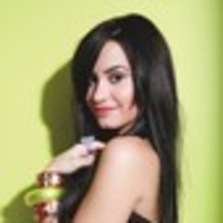 demi-lovato-805002l-thumbnail_gallery